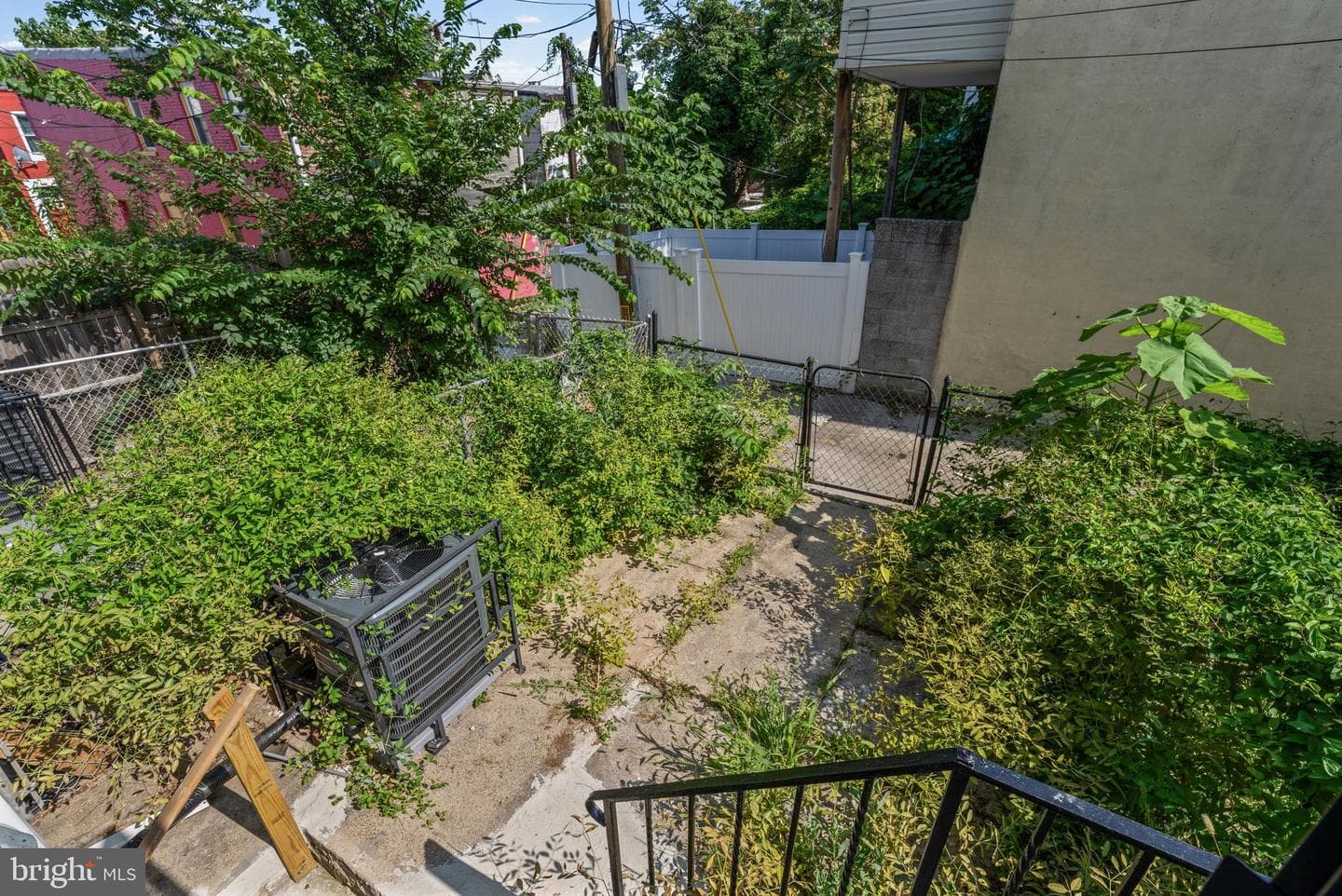 1807 E Lafayette Avenue photo 33