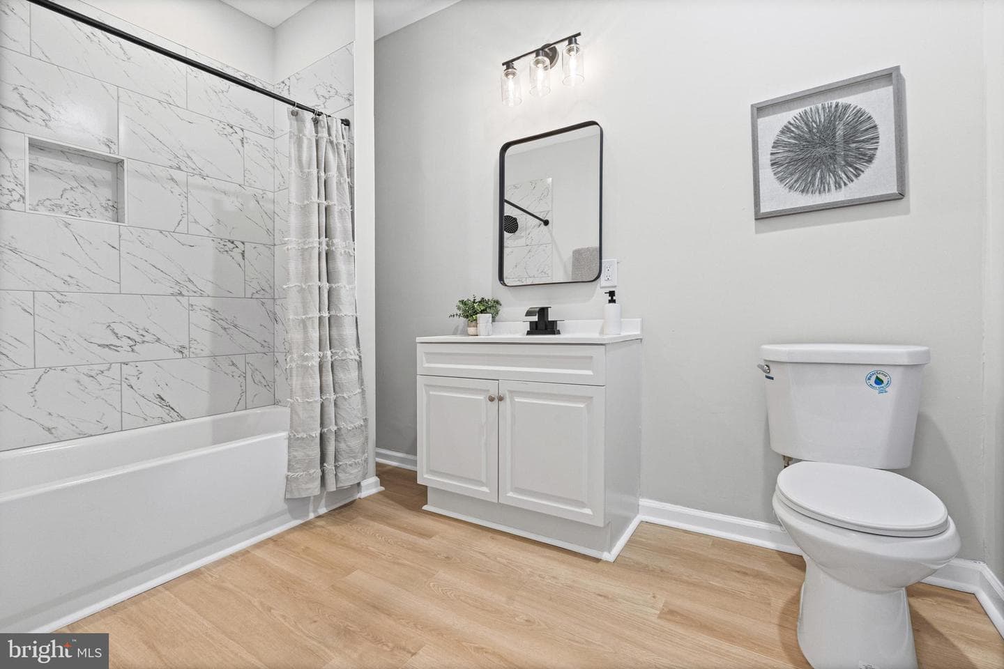 1807 E Lafayette Avenue photo 6