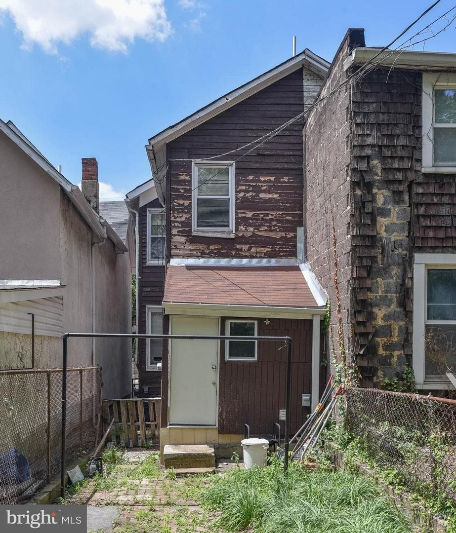 3203 Independence Street photo 28