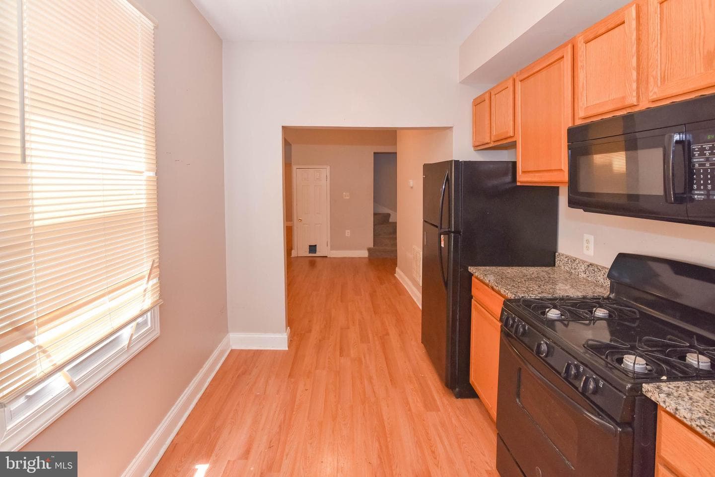 3203 Independence Street photo 8
