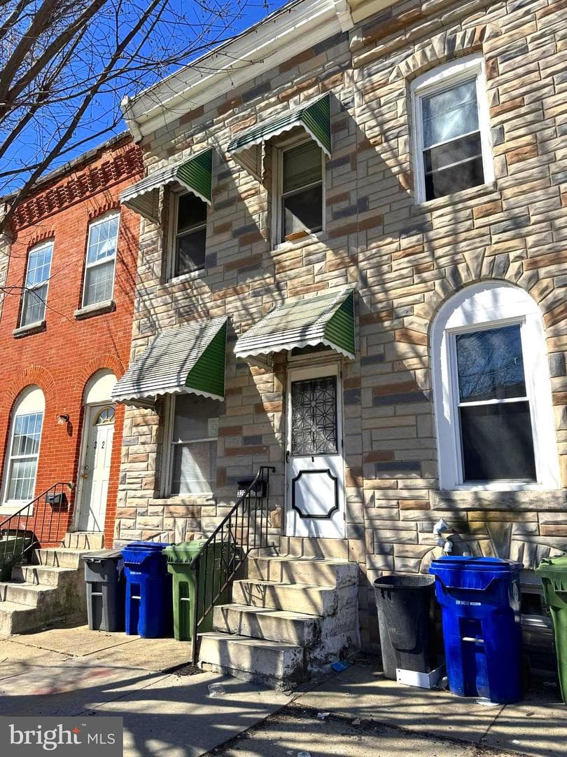 326 S Calhoun Street photo 1