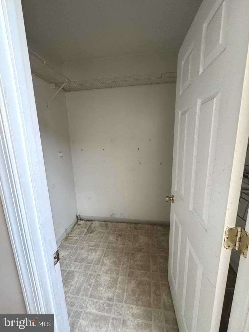 326 S Calhoun Street photo 14