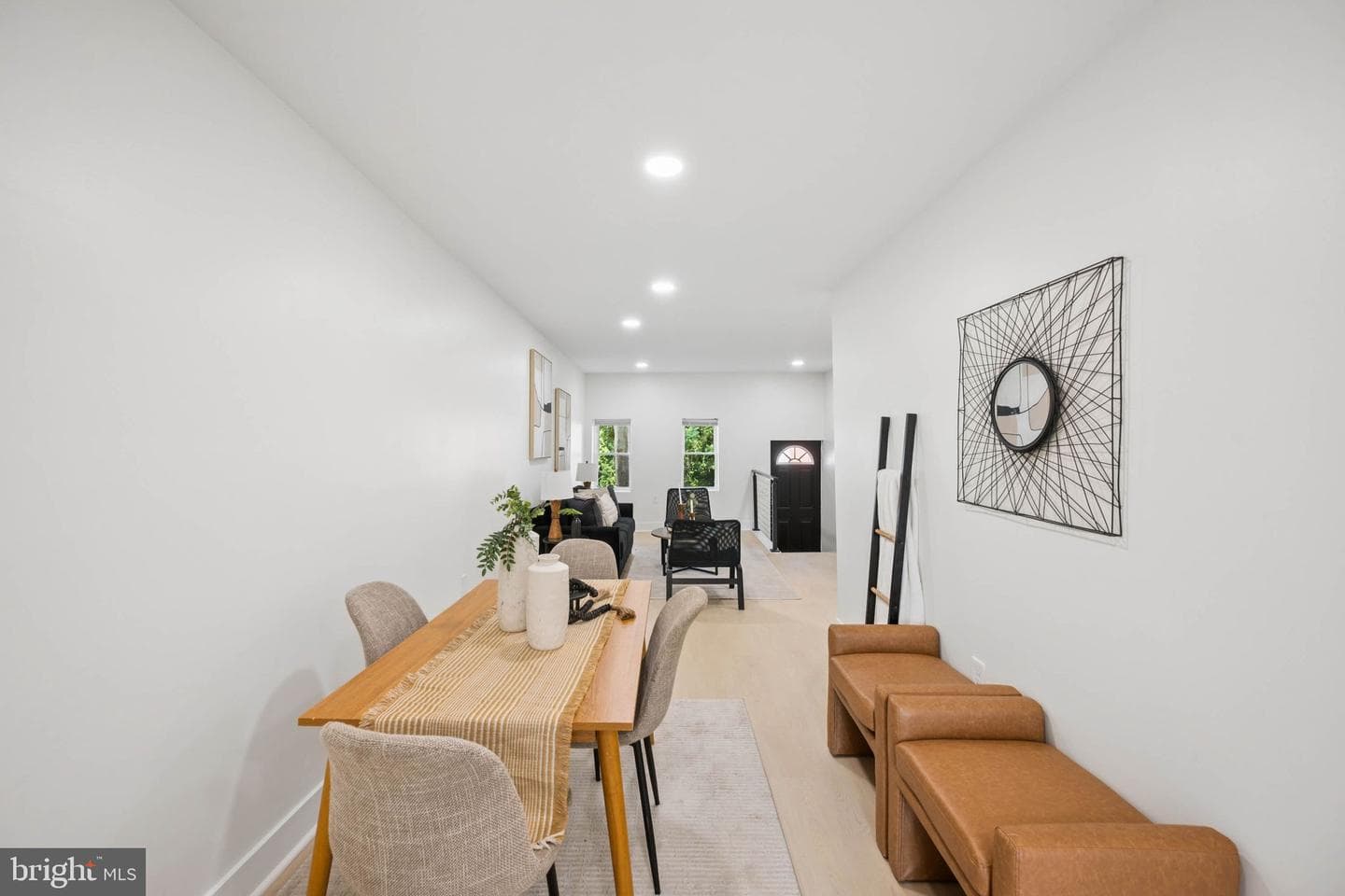 1019 N Carrollton Avenue photo 18