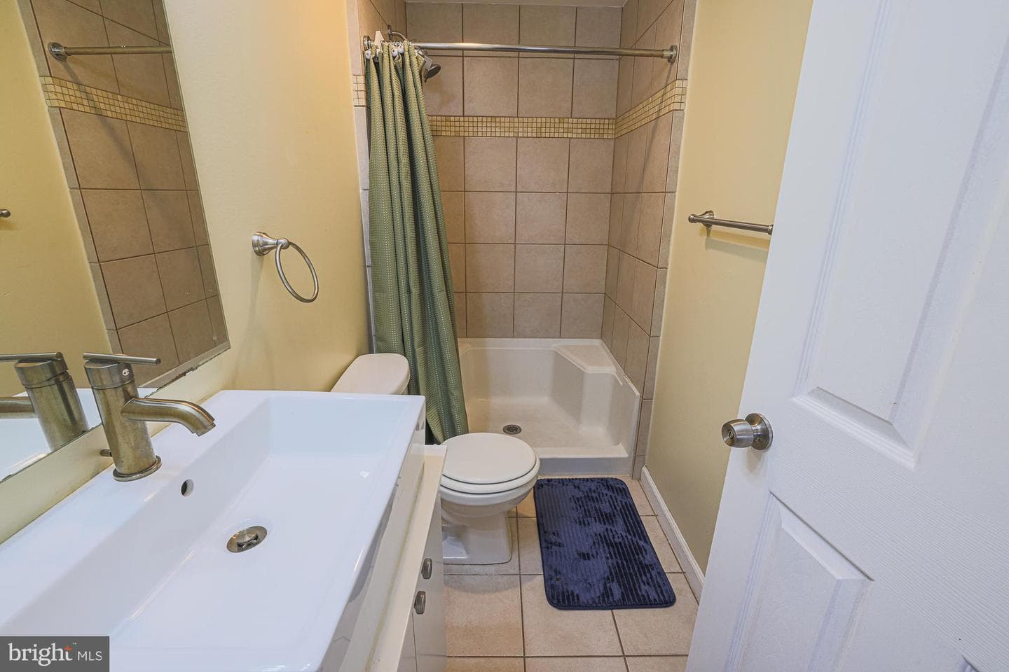 352 Woodyear Street photo 22