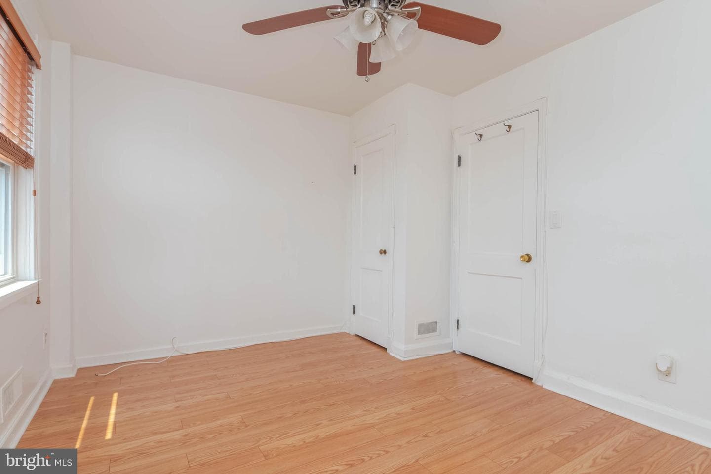 3847 Lyndale Avenue photo 15