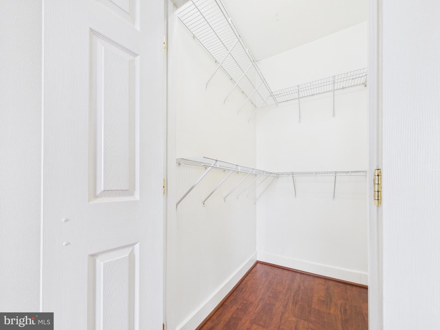 1 E Chase Street #814 photo 19