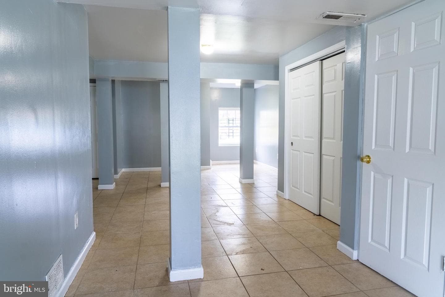 3731 Greenmount Avenue photo 13