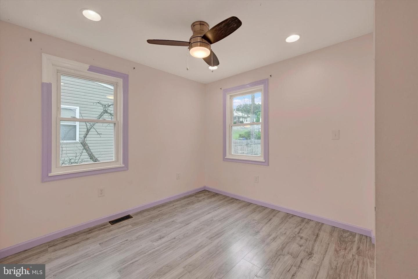4413 Saint Georges Avenue photo 15
