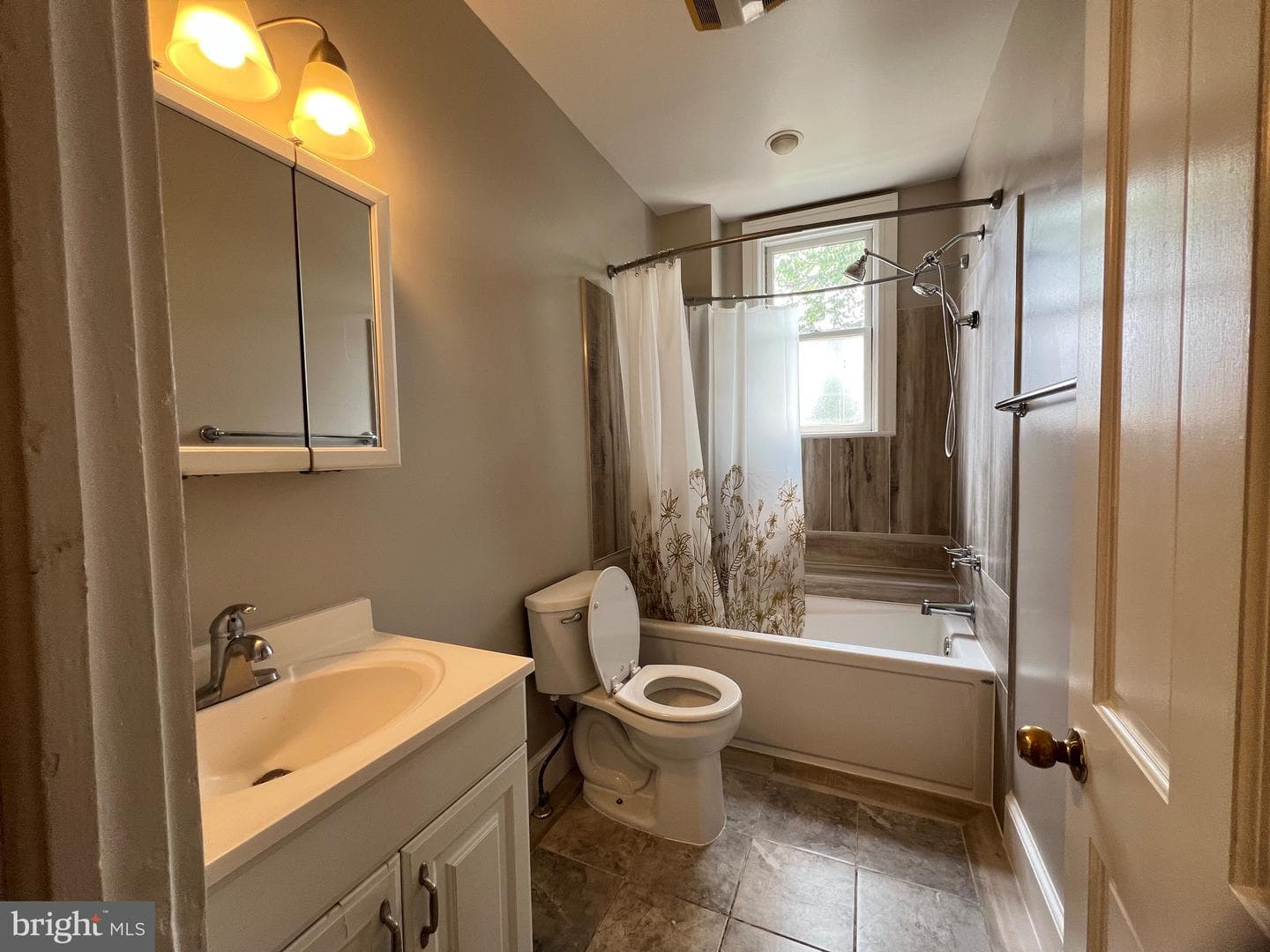 3505 Esther Place photo 16