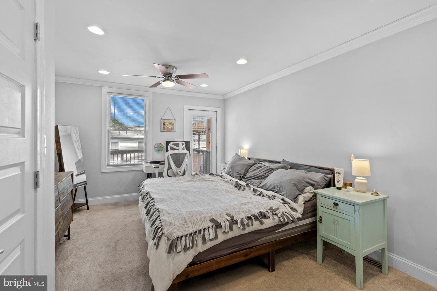 10 N Curley Street photo 24