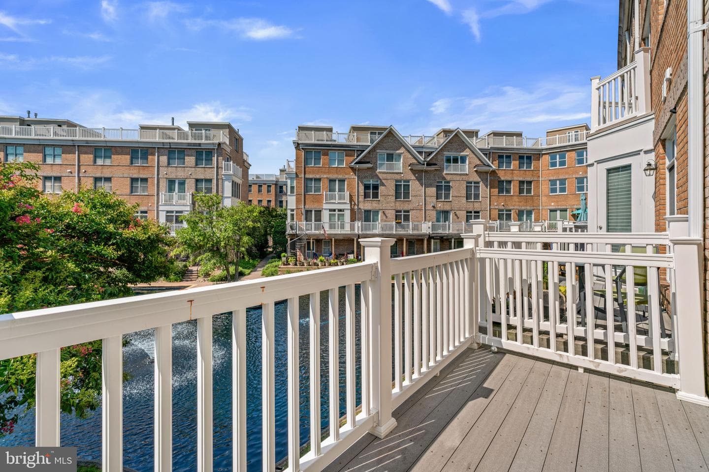 1207 Harbor Island Walk photo 18