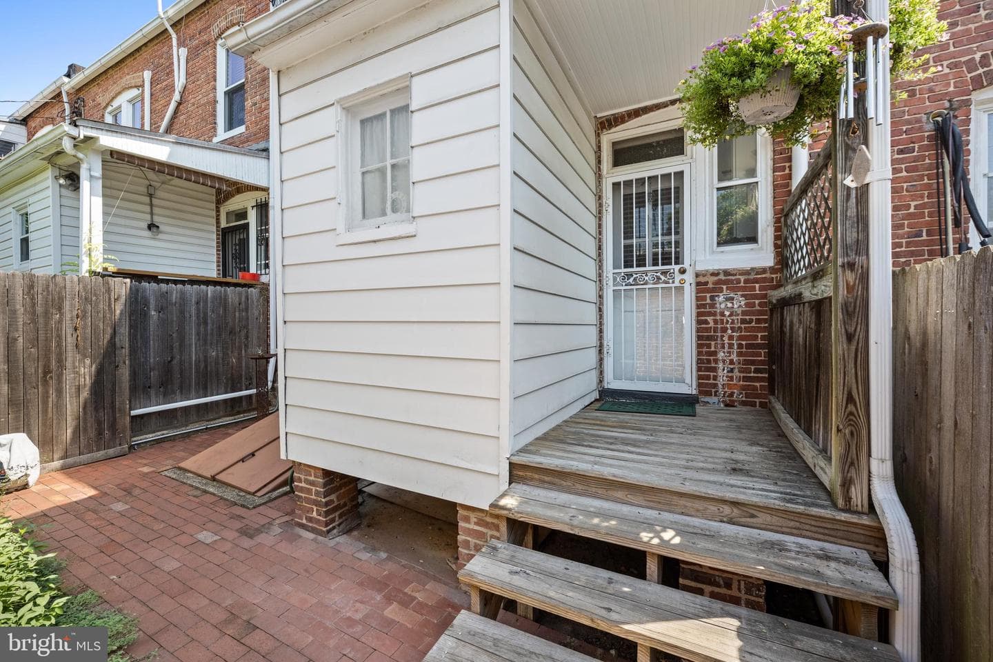 2912 Wyman Parkway photo 35