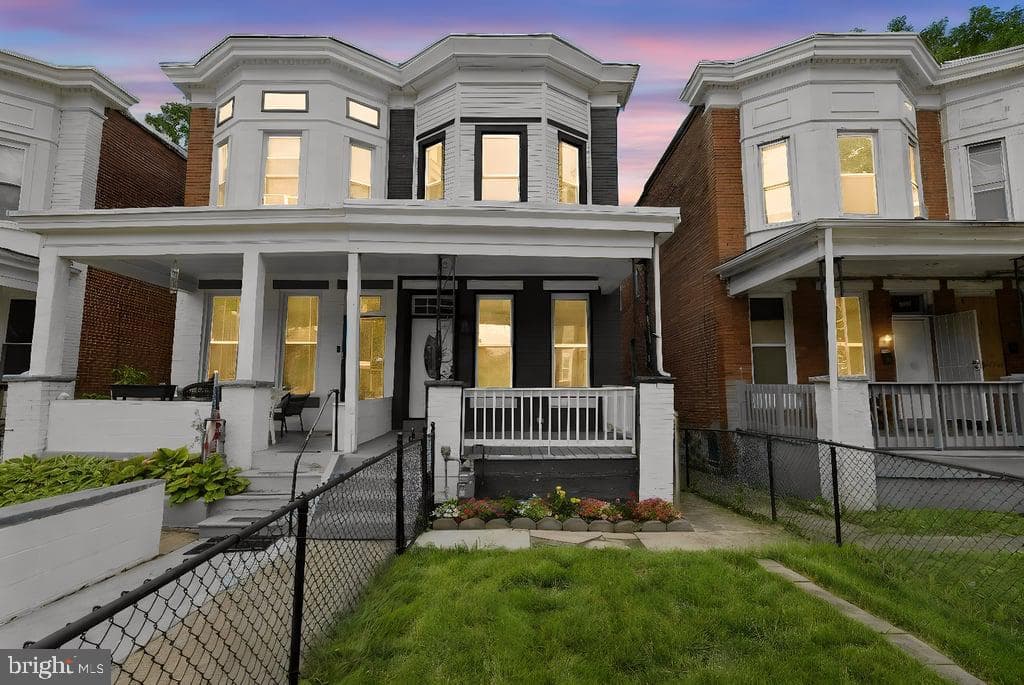 3839 Clifton Avenue, Baltimore