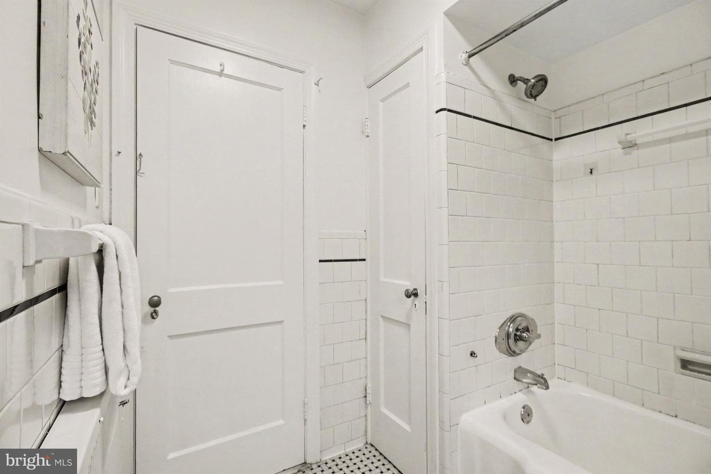 4405 Sedgwick Road photo 17
