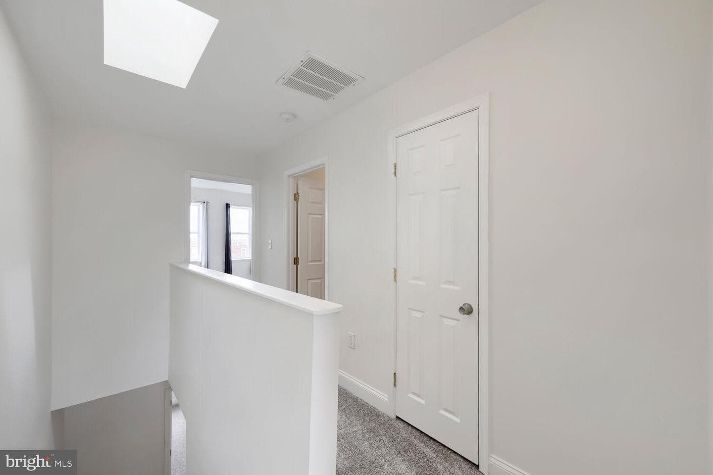 1228 N Broadway photo 24