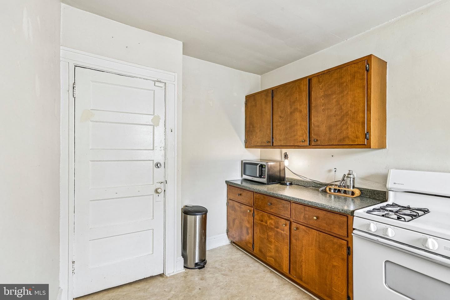 1301 Appleby Avenue photo 31