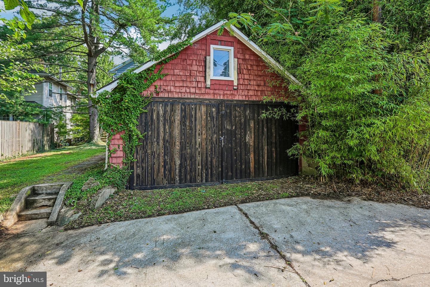 1301 Appleby Avenue photo 47