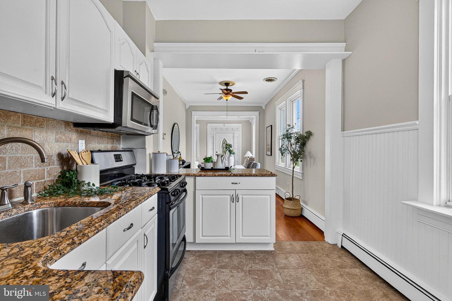 4110 5th Street photo 15