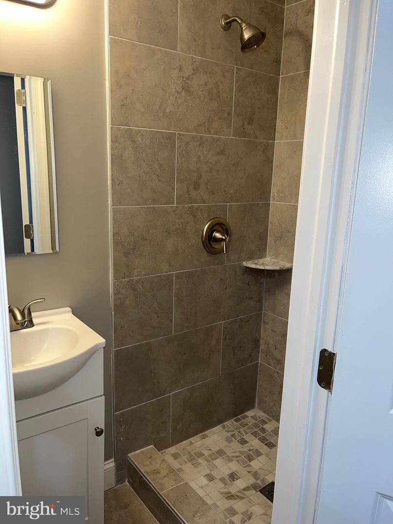 1217 Cochran Avenue photo 16