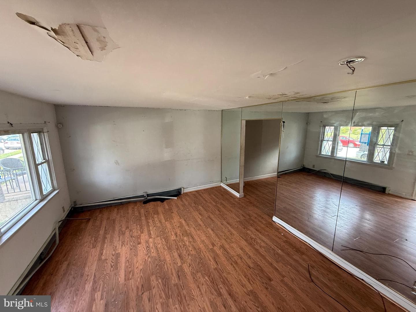 1808 Wadsworth Way photo 5