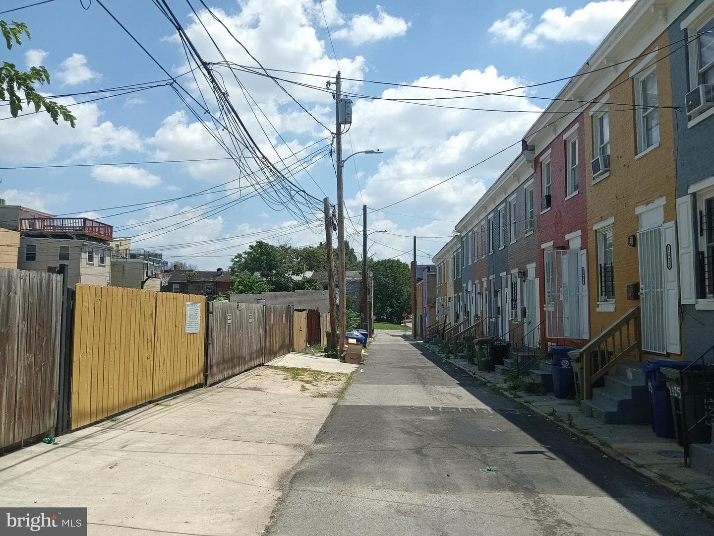 1329 Lemmon Street photo 3