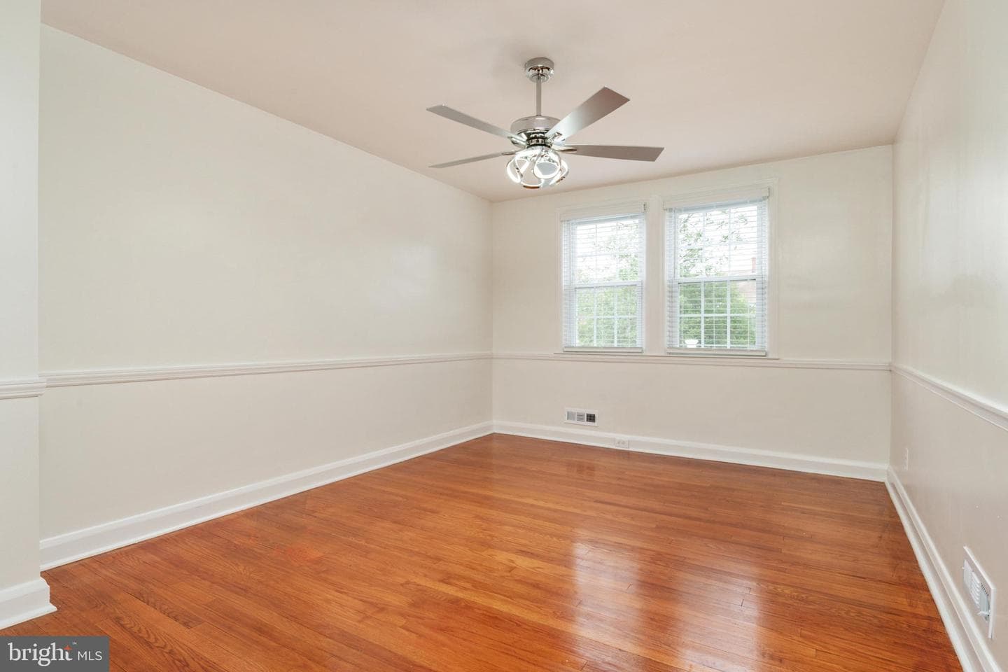 1521 Kennewick Road photo 11
