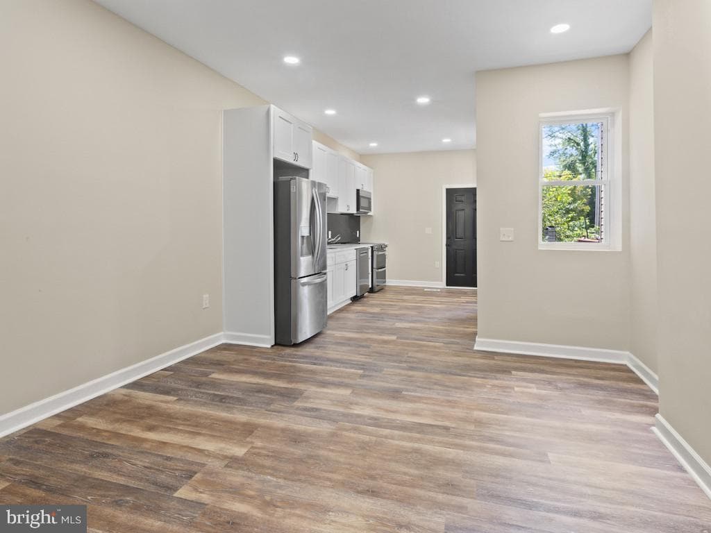 2903 Winchester Street photo 6