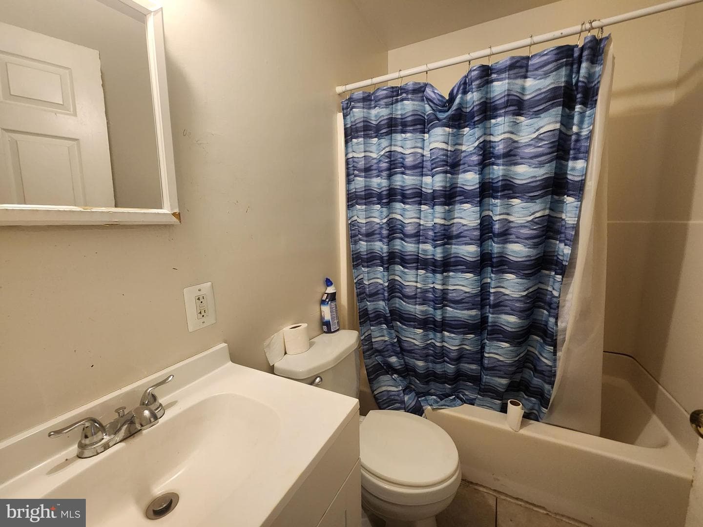 1315 N Eden Street photo 16