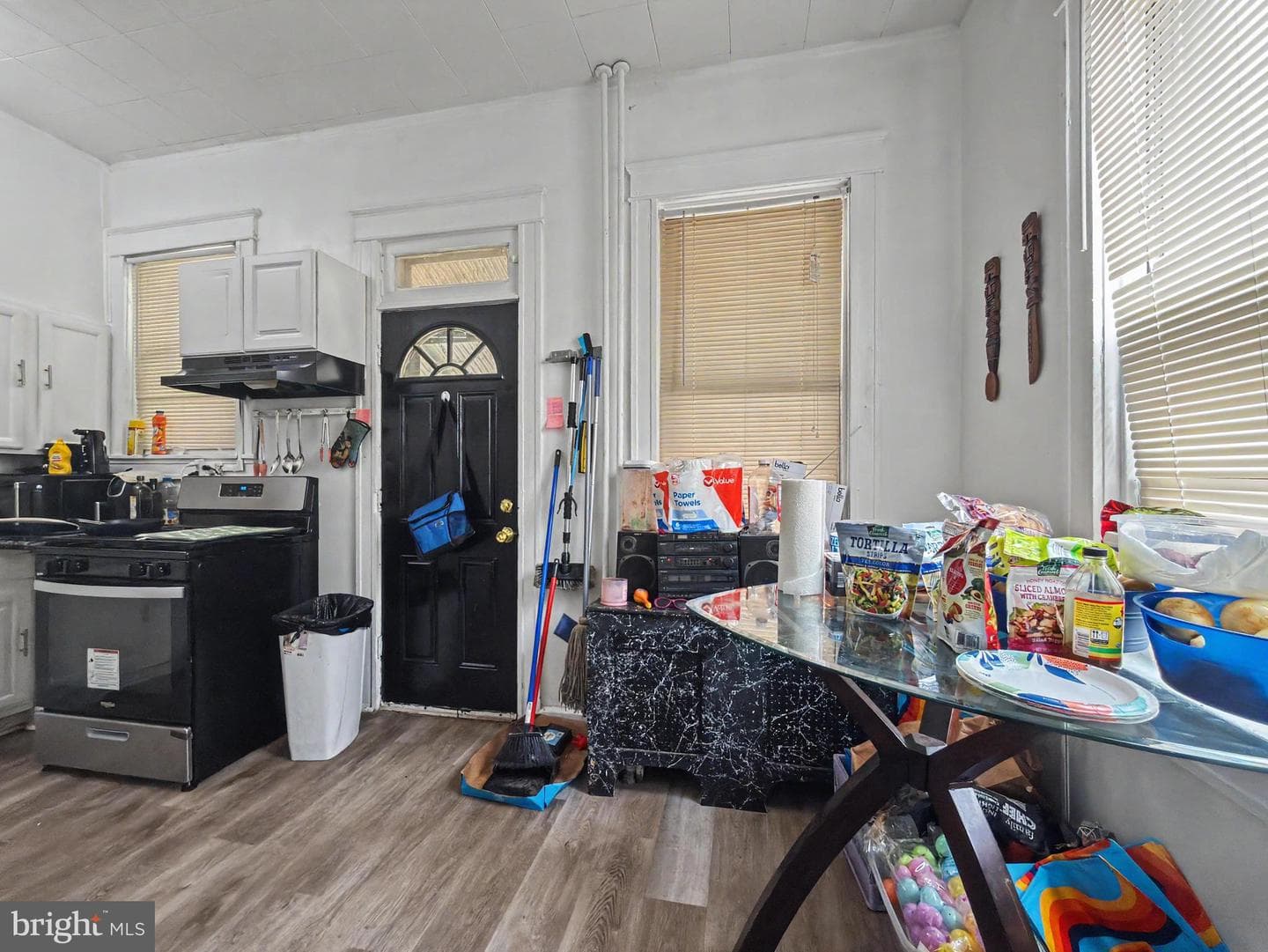 3232 Dudley Avenue photo 8