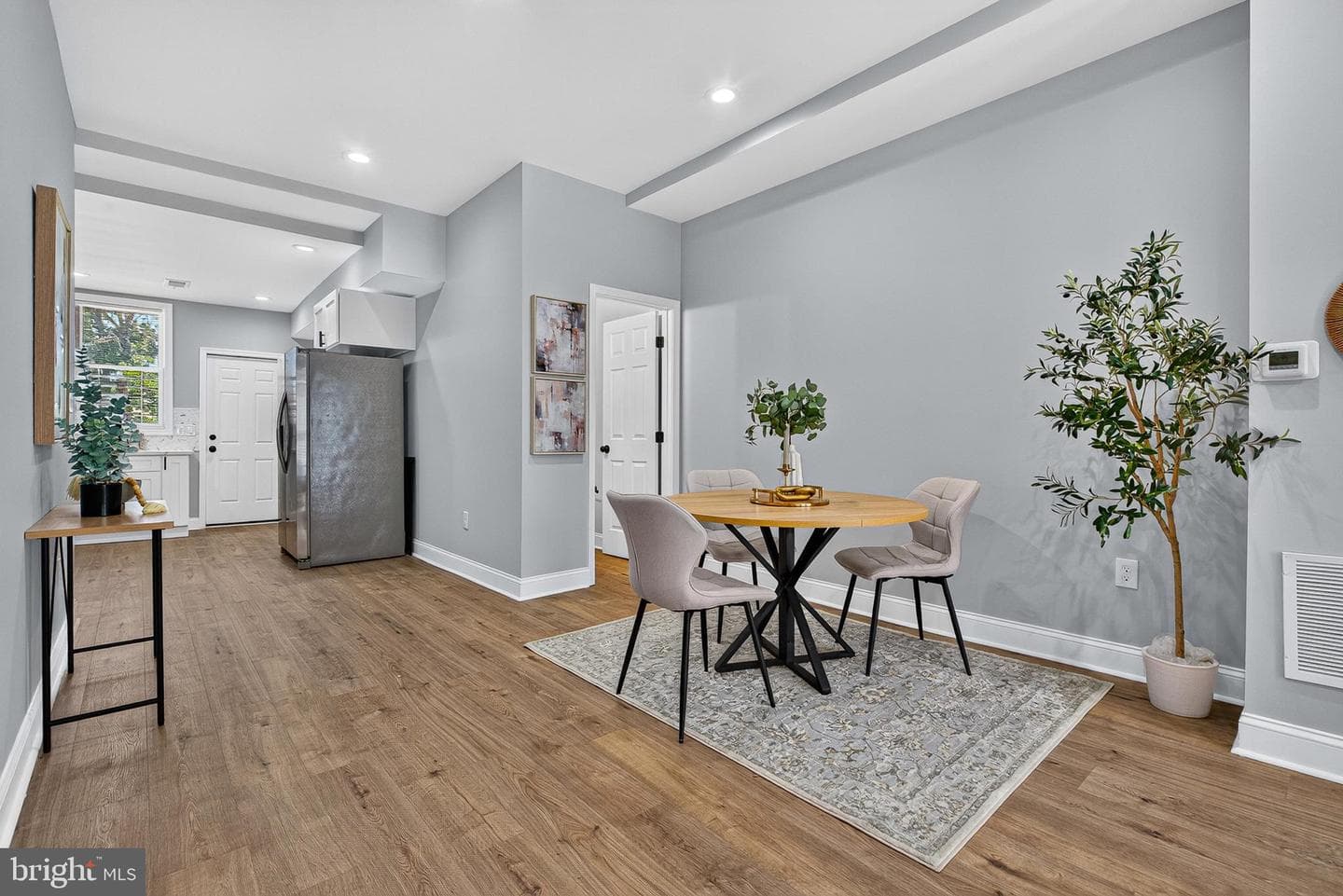 21 N Gilmor Street photo 5