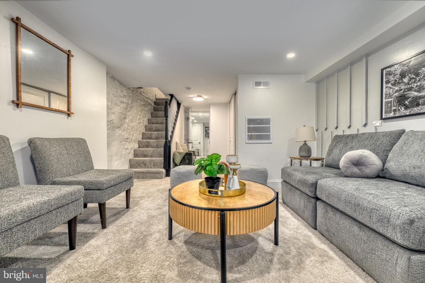 2106 Cliftwood Avenue photo 32