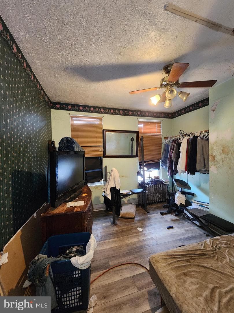 1333 Sargeant Street photo 53