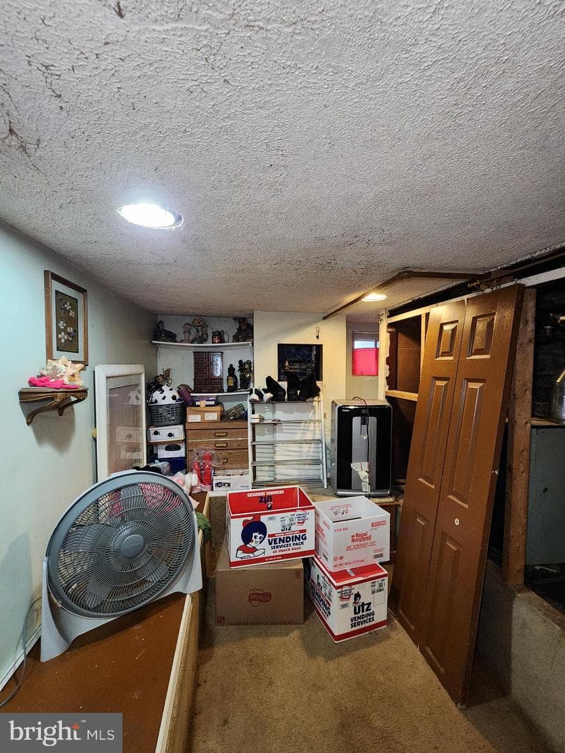 1333 Sargeant Street photo 68
