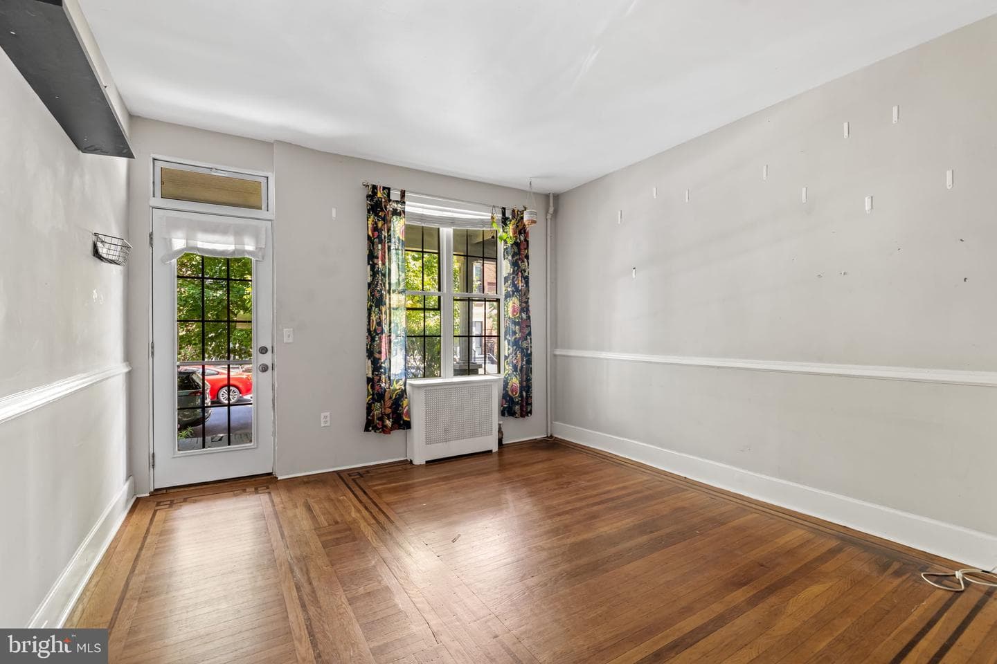 805 W 38th Street W photo 5