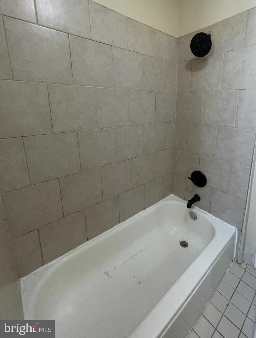 1904 W Lexington Street photo 12
