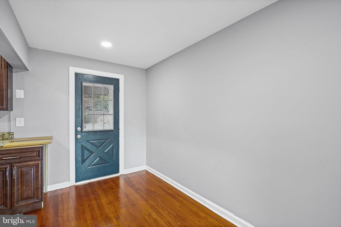 3838 Lyndale Avenue photo 10