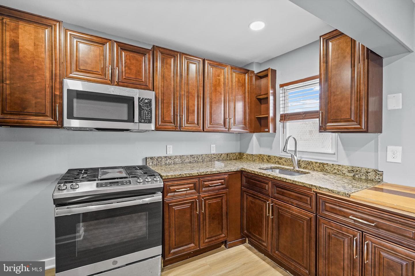 3838 Lyndale Avenue photo 12