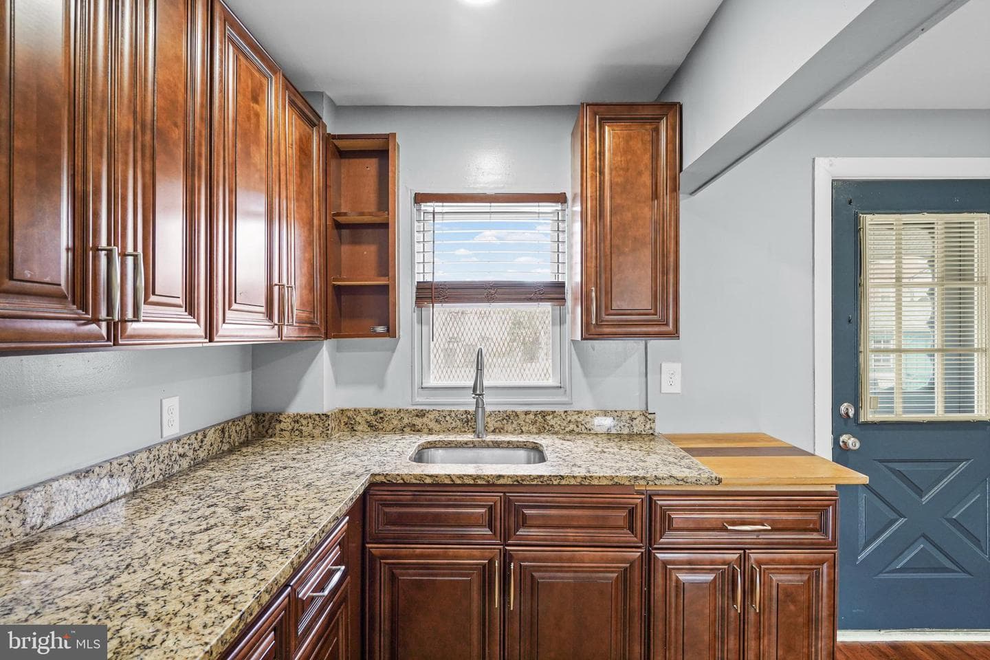 3838 Lyndale Avenue photo 13