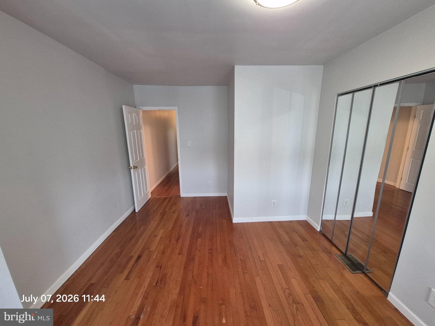 426 N Linwood Avenue photo 22
