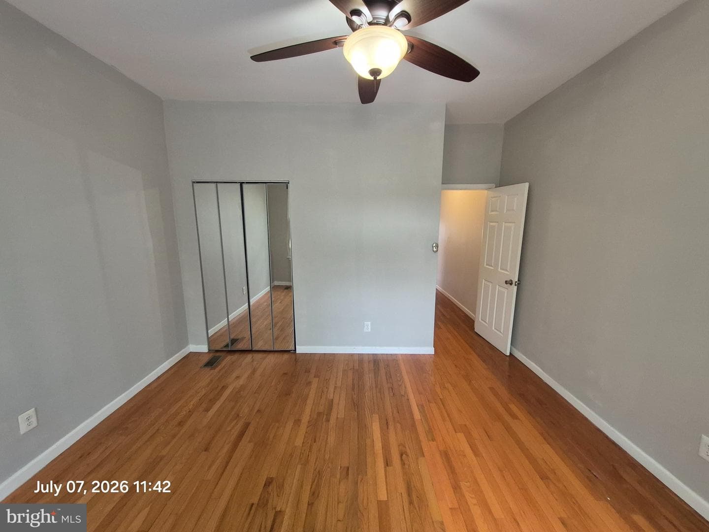 426 N Linwood Avenue photo 23