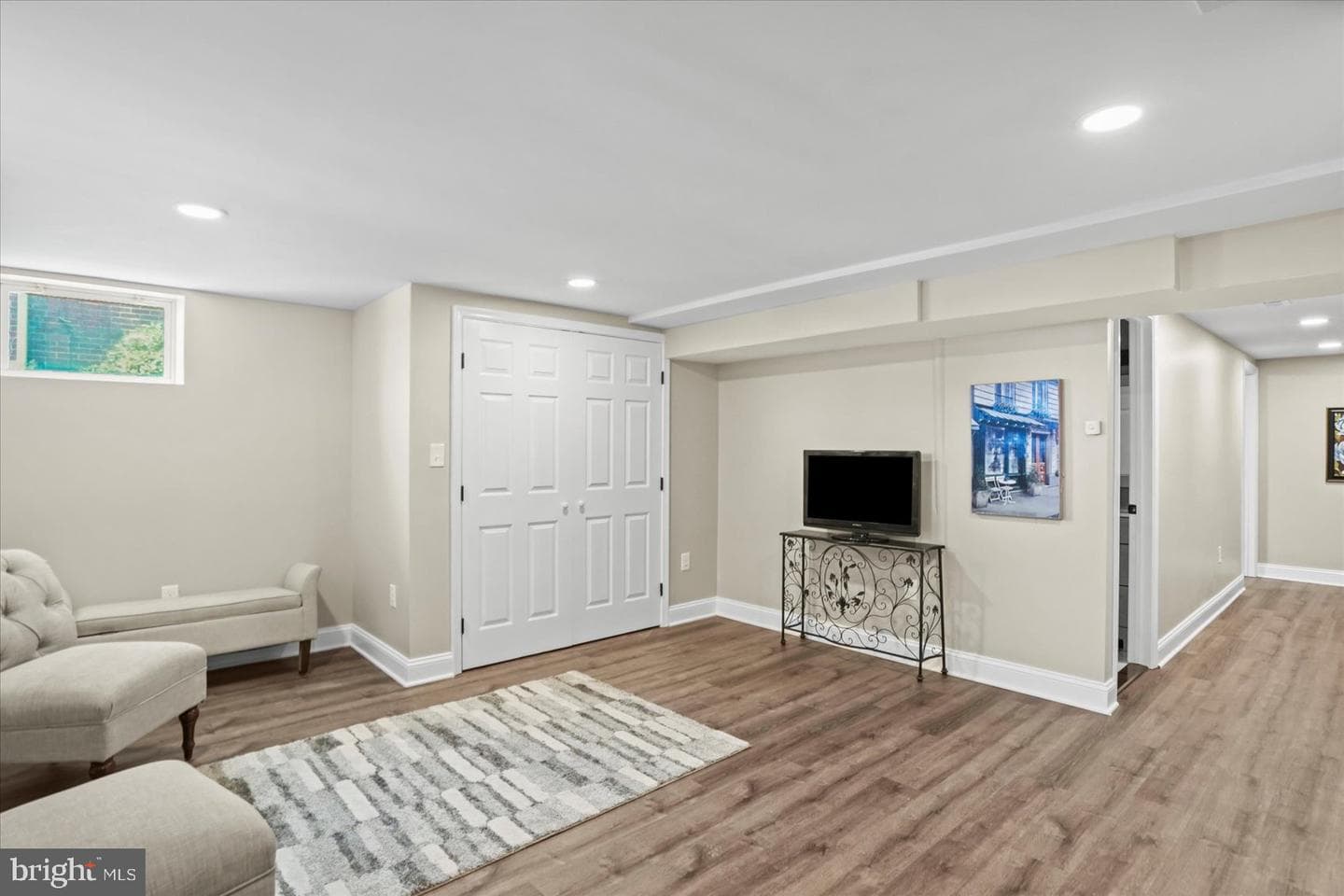 1635 Woodbourne Avenue photo 34