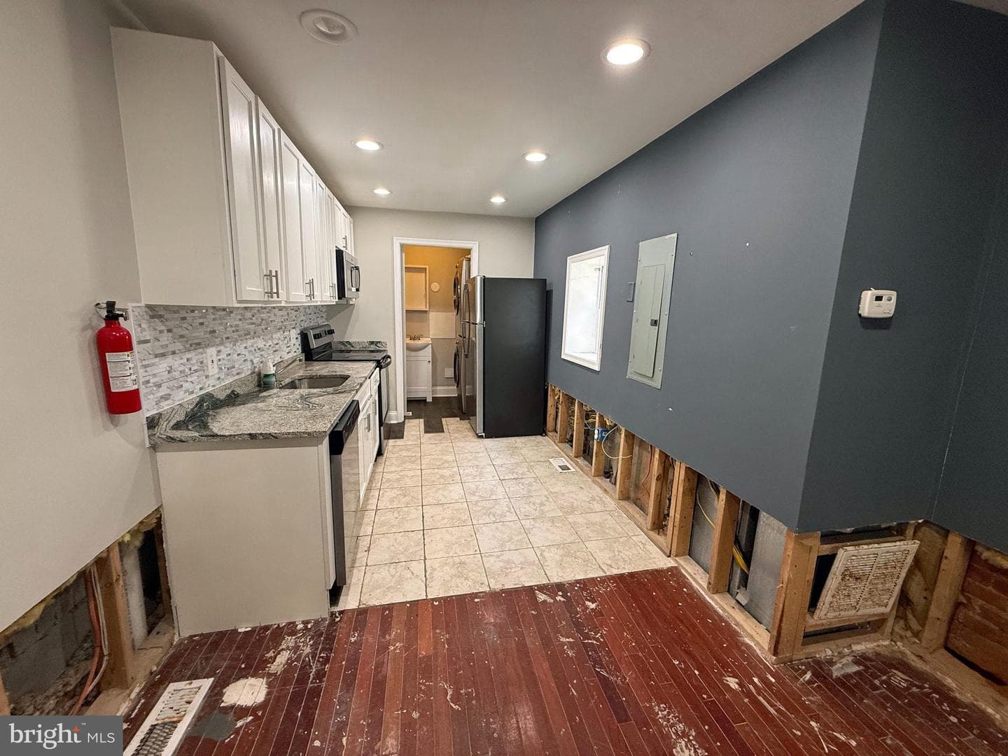 1303 Washington Boulevard photo 11