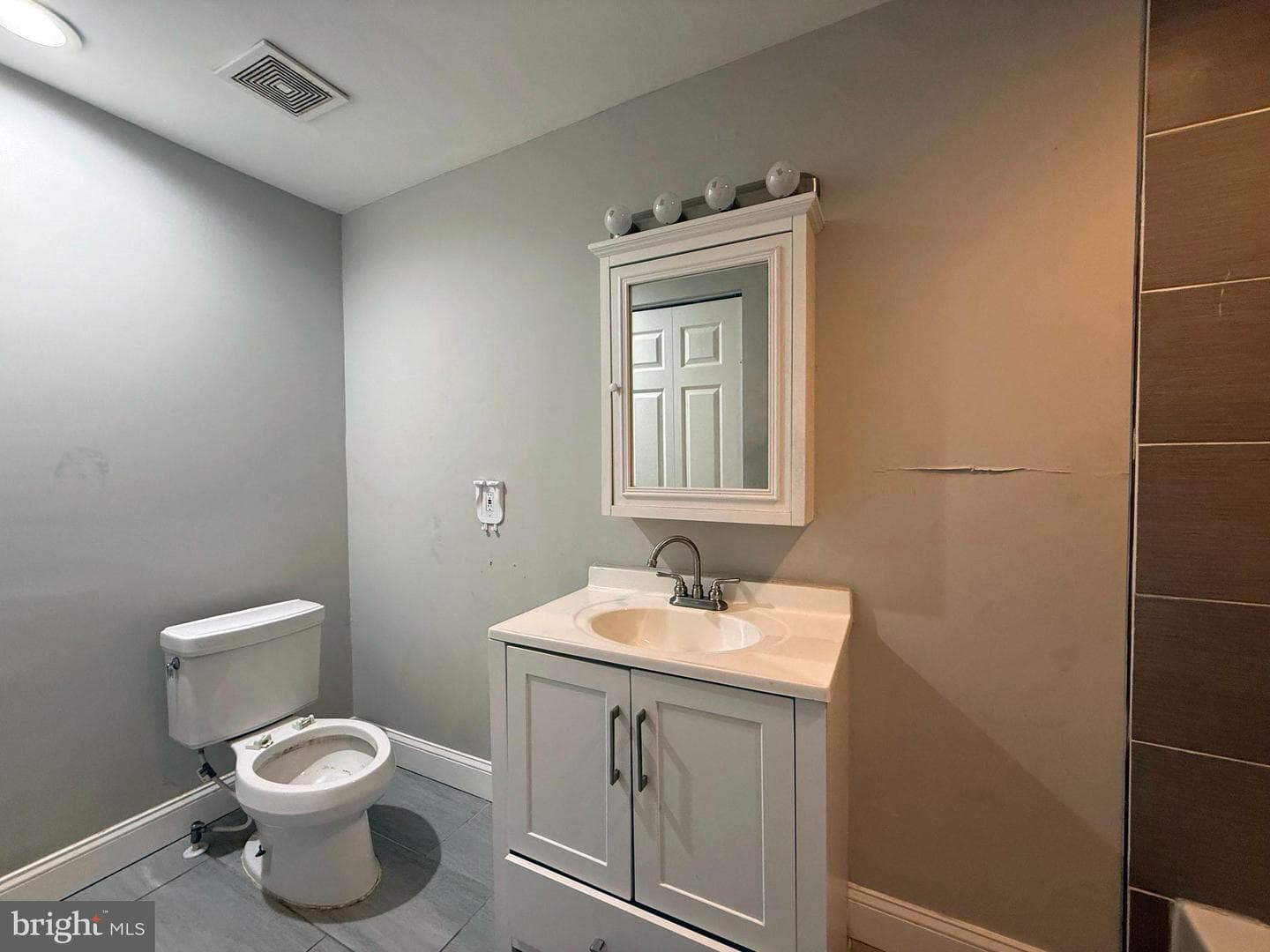 1303 Washington Boulevard photo 21