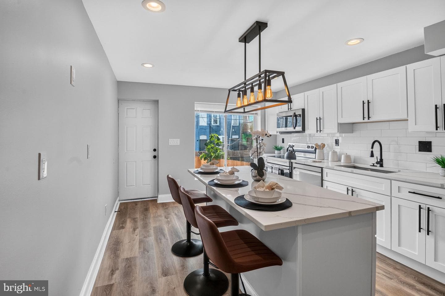 835 N Montford Avenue, Baltimore