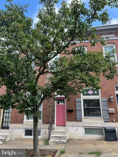 3130 Foster Avenue photo 4