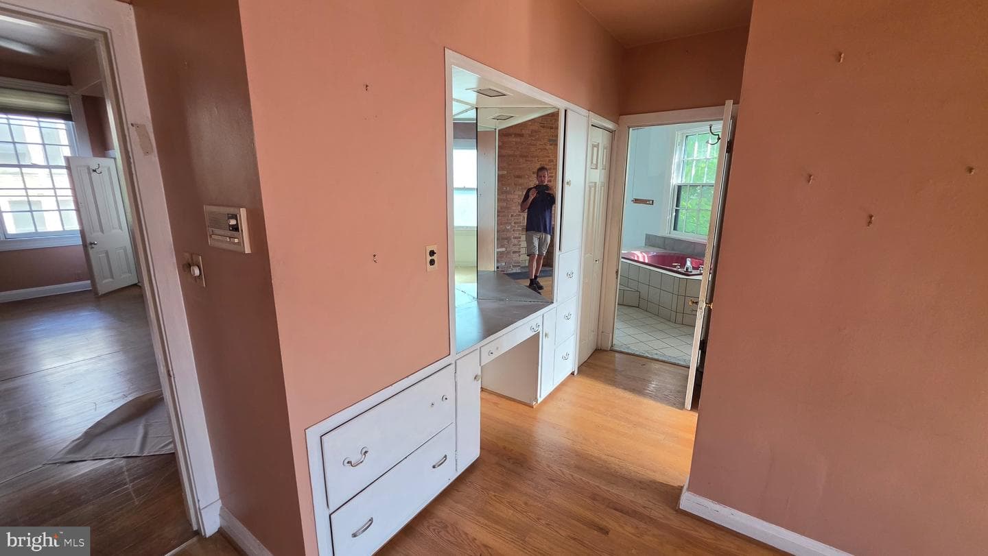 845 Park Avenue photo 23