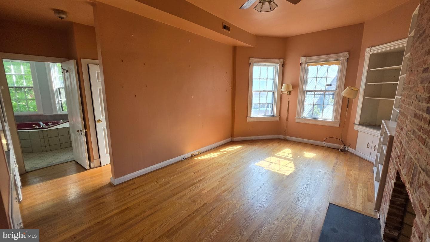 845 Park Avenue photo 24