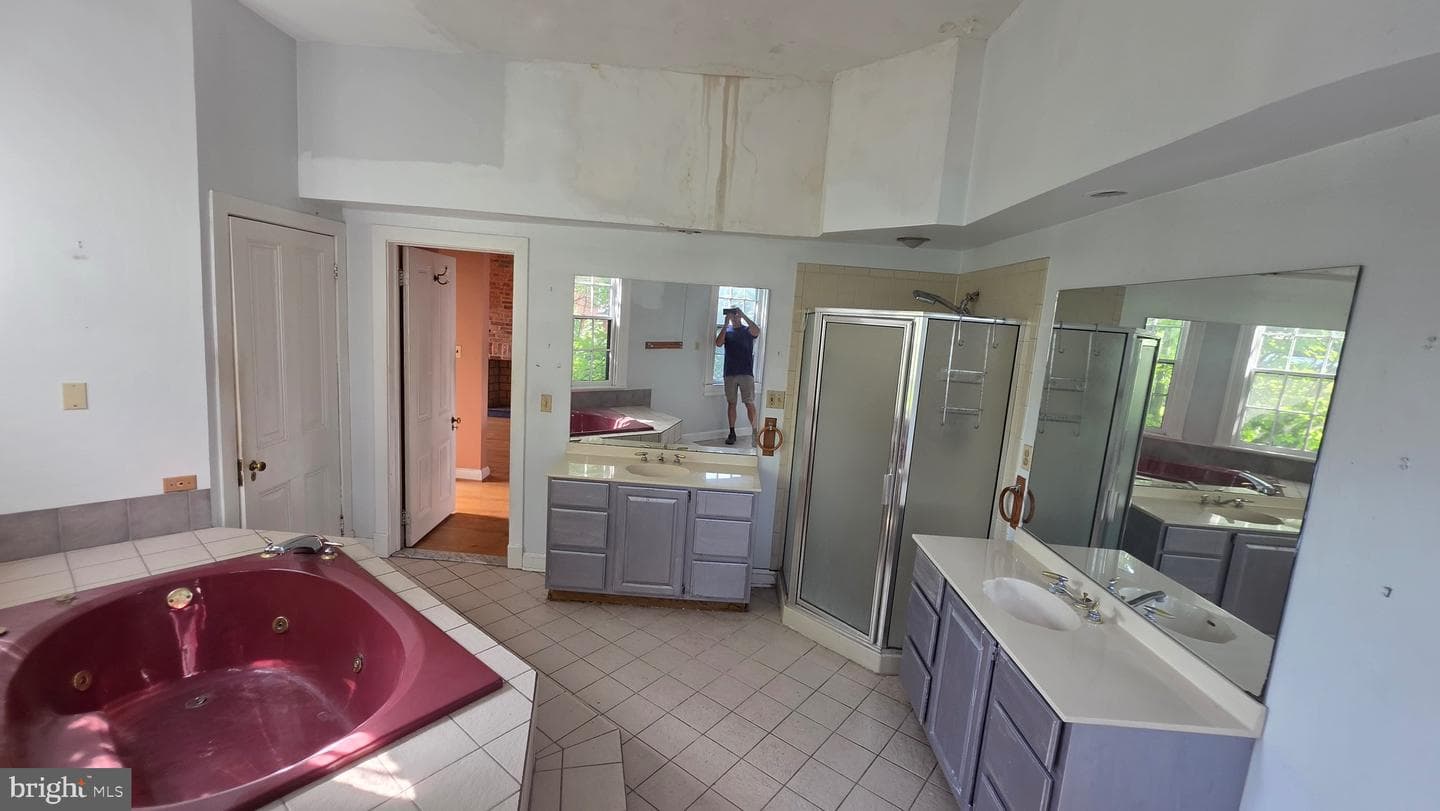 845 Park Avenue photo 29