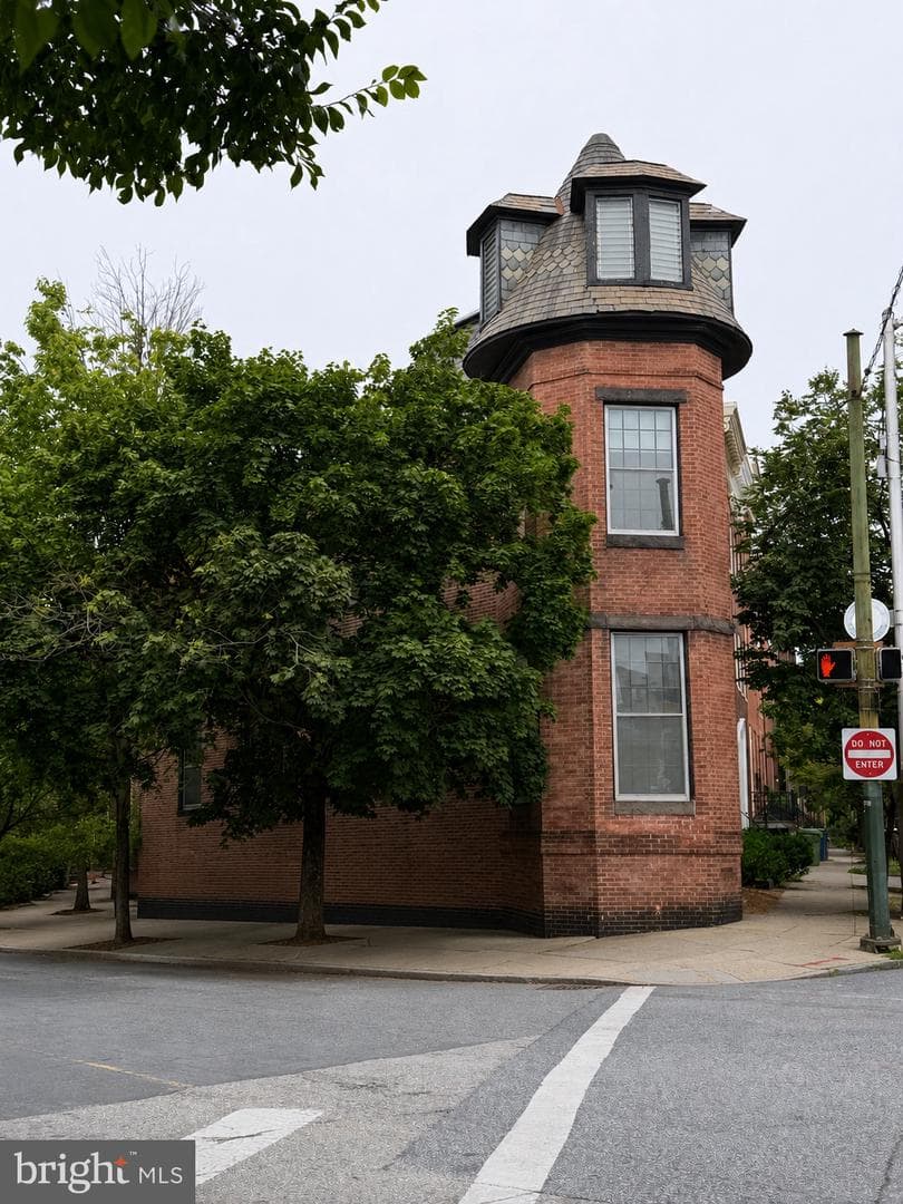 845 Park Avenue photo 3