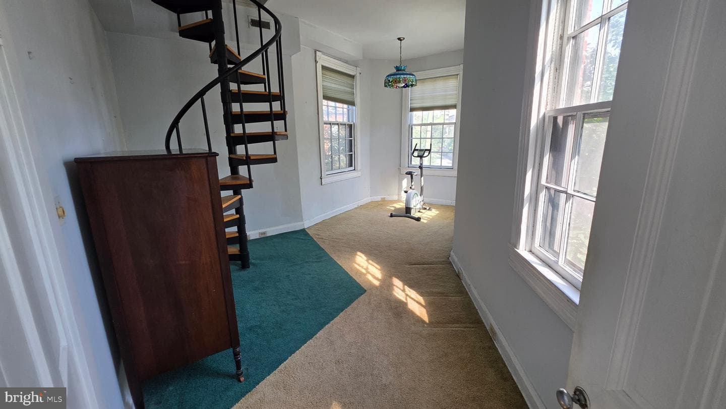 845 Park Avenue photo 30